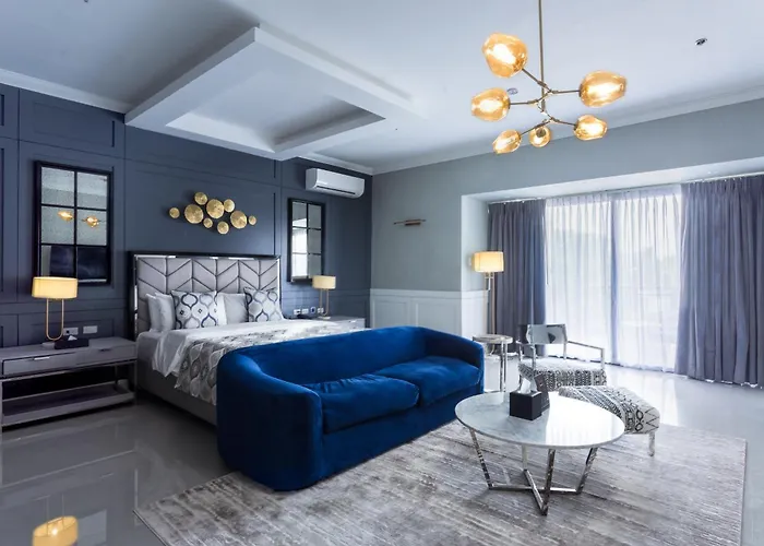 Stonehill Suites